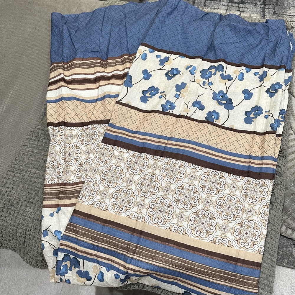 Floral shower curtain